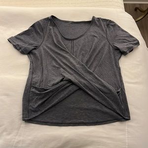 Lululemon Do the Daily Short Sleeve Front Twist Shirt